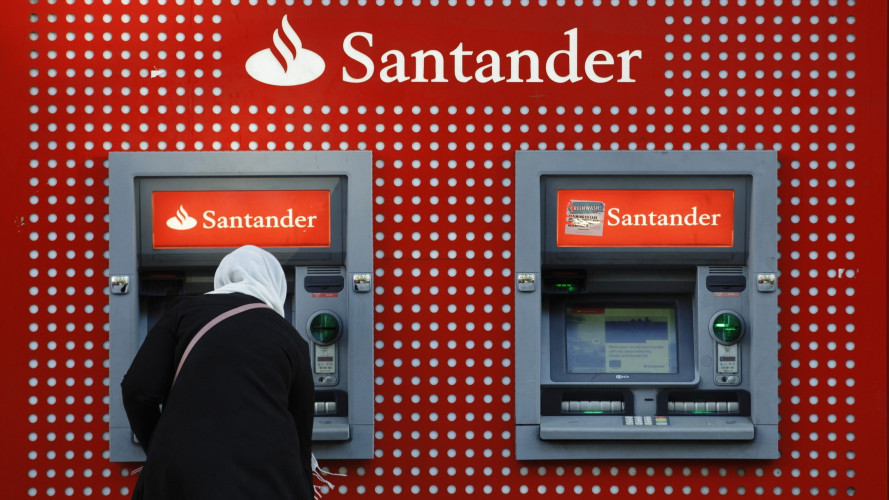 Santander launches personal pension with advice service to follow