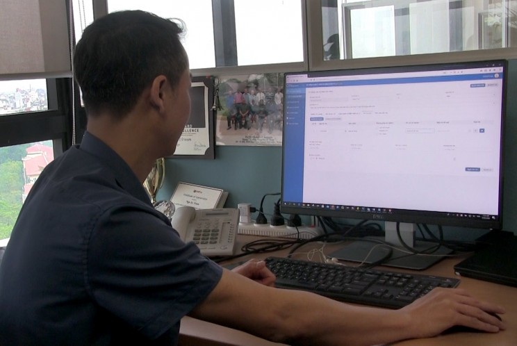 In Vietnam, PATH and partners leveraged existing systems to create new online COVID-19 reporting forms in just nine days. Photo source: PATH